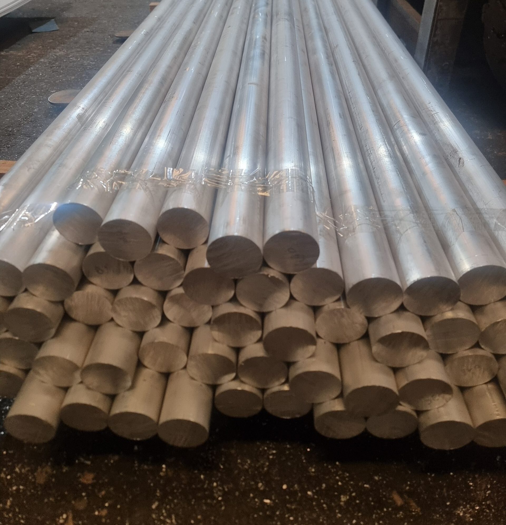 Nhôm tròn đặc, nhôm phi tròn, nhôm cây, nhôm ống A6061